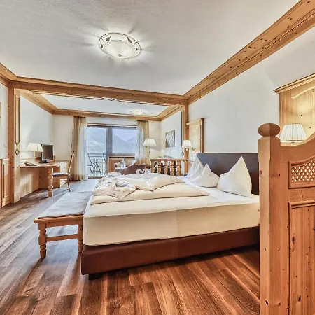 Traubenheim 4* Tirolo